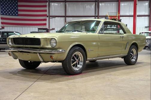 1965 Ford Mustang Base