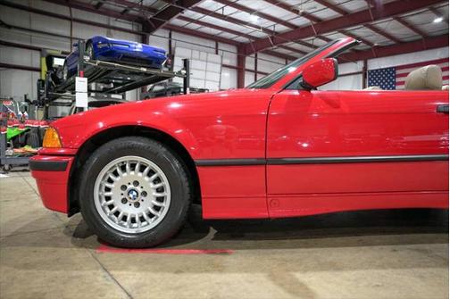 1994 BMW 325 325i 2dr Convertible