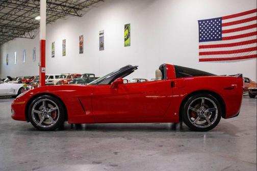 2005 Chevrolet Corvette Base