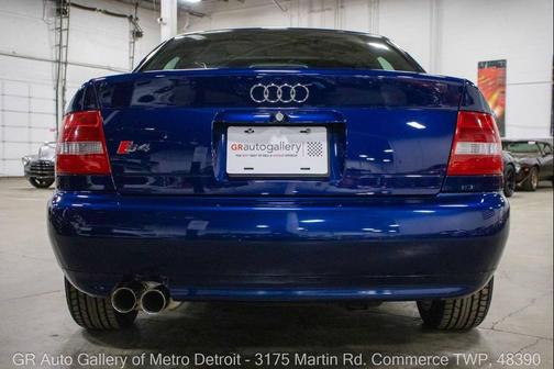 2001 Audi S4 quattro