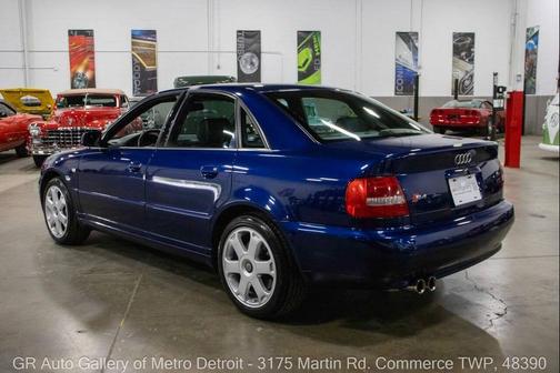 2001 Audi S4 quattro