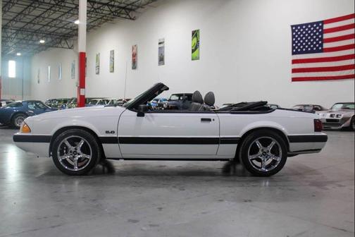 1989 Ford Mustang LX Sport