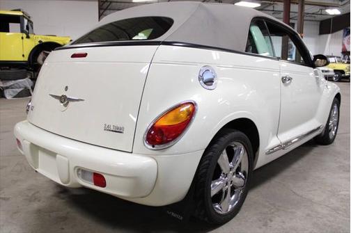 2005 Chrysler PT Cruiser Base