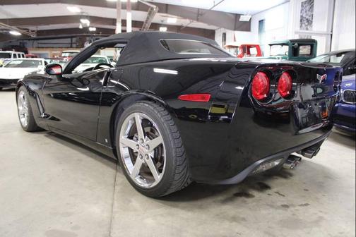 2006 Chevrolet Corvette Base
