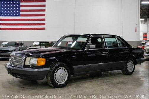 1989 Mercedes-Benz S-Class 560 SEL 4dr Sedan