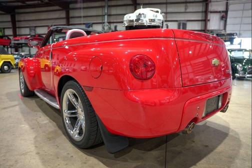 2005 Chevrolet SSR LS 2dr Regular Cab Convertible Rwd SB