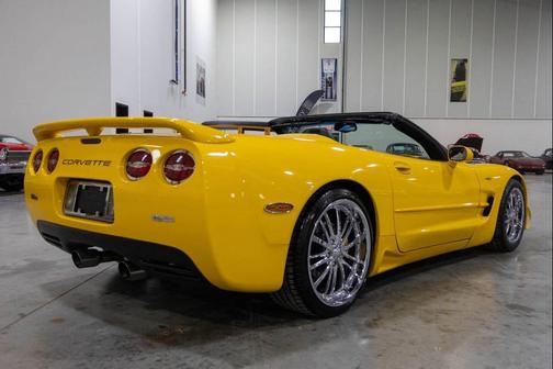 2001 Chevrolet Corvette Base