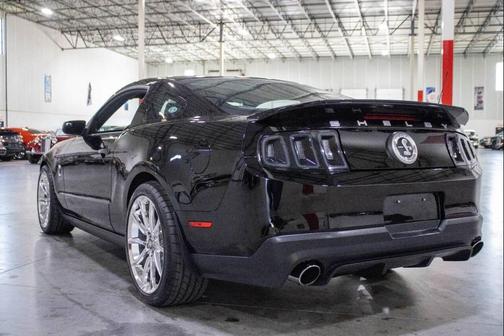 2012 Ford Shelby GT500 Base