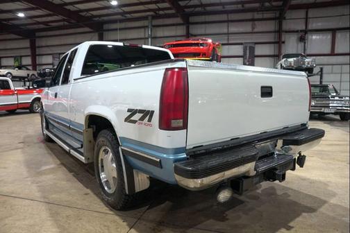 1997 Chevrolet 1500 K1500 Silverado 2dr 4WD Extended Cab SB