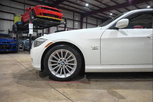 2011 BMW 335 335i xDrive AWD 4dr Sedan