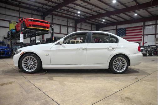 2011 BMW 335 335i xDrive AWD 4dr Sedan