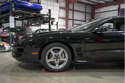 1998 Pontiac Firebird Trans Am 2dr Hatchback