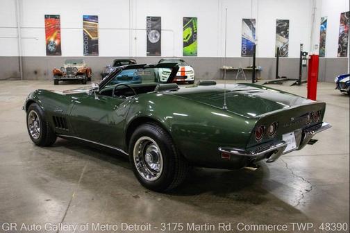 1969 Chevrolet Corvette Base