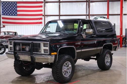 1987 GMC Jimmy Base 2dr 4WD SUV