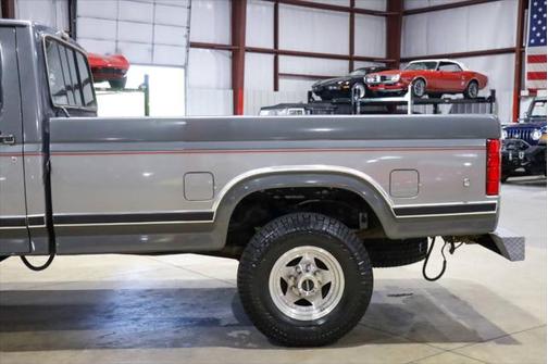 1986 Ford F-250 XL