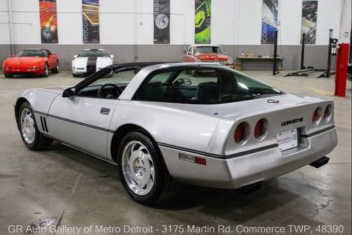 1984 Chevrolet Corvette Base