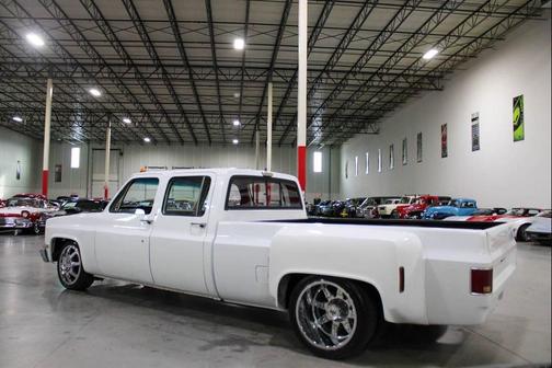 1988 Chevrolet Pickup Truck Base