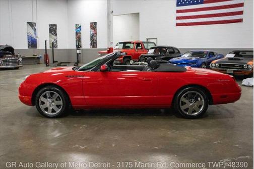 2002 Ford Thunderbird Deluxe