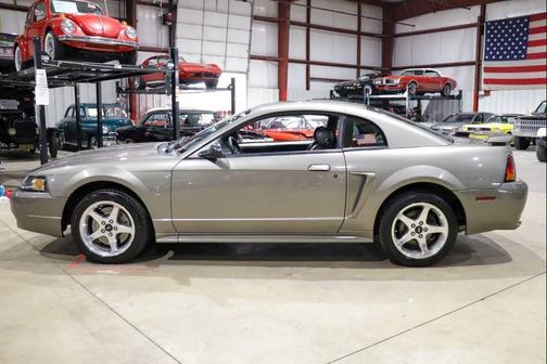 2001 Ford Mustang SVT Cobra
