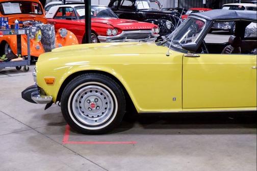 1974 Triumph TR6 Base