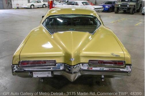 1972 Buick Riviera