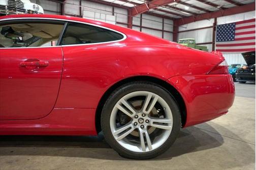2007 Jaguar XKR Base
