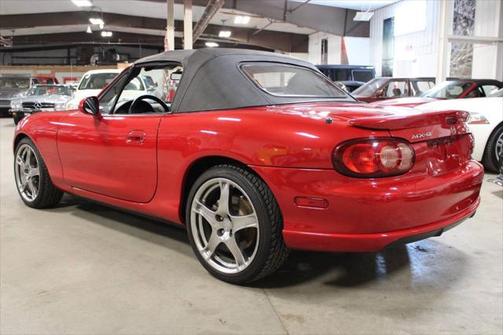 2005 Mazda MazdaSpeed Miata MX-5 Base 2dr Roadster