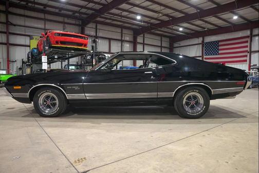 1972 Ford Torino Sport