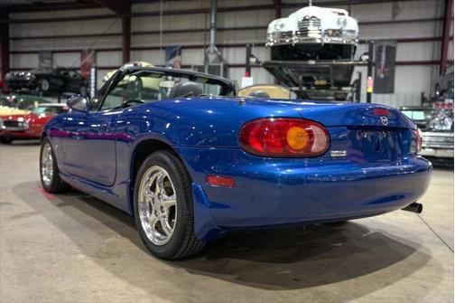1999 Mazda MX-5 Miata 10th Anniversary 2dr Convertible