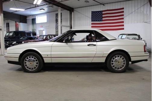 1990 Cadillac Allante Base 2dr Convertible