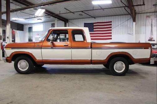 1977 Ford F-150 Base