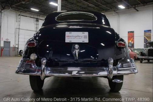 1948 Ford Deluxe Base