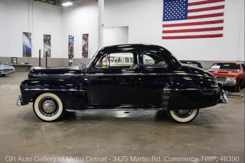 1948 Ford Deluxe Base