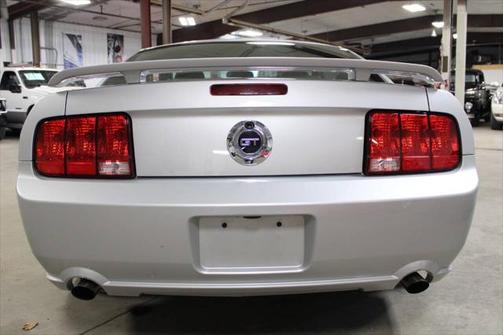 2006 Ford Mustang GT Premium