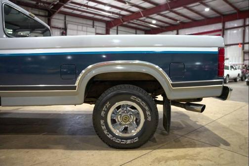 1986 Ford Pickup Truck Base