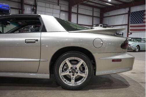 2000 Pontiac Firebird Trans Am 2dr Hatchback