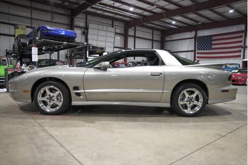 2000 Pontiac Firebird Trans Am 2dr Hatchback