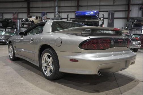 2000 Pontiac Firebird Trans Am 2dr Hatchback