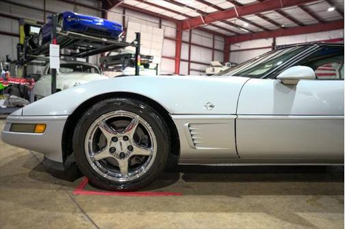 1996 Chevrolet Corvette Base