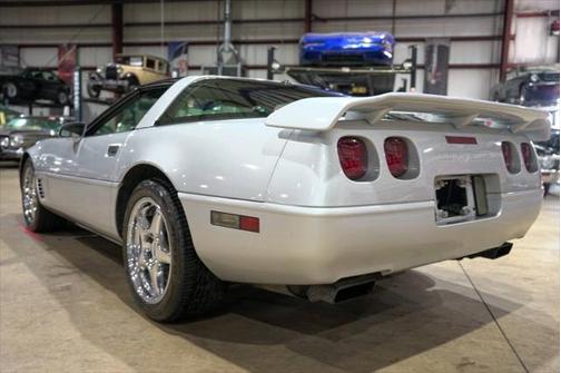 1996 Chevrolet Corvette Base