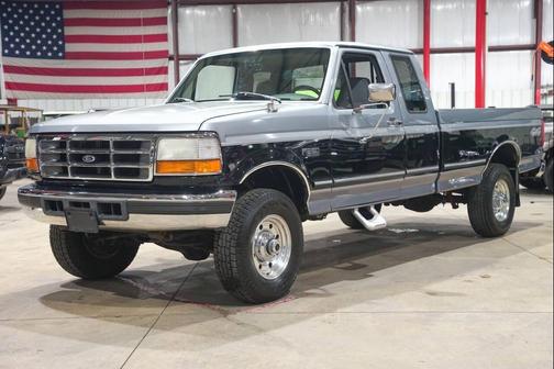 Black 1997 Ford F-250 XLT SuperCab H/D