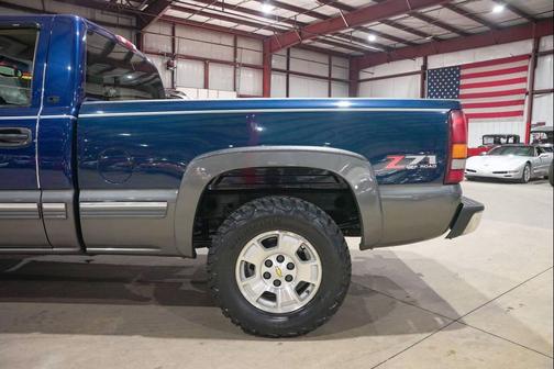 Blue 1995 Chevrolet 1500 K1500 Silverado 2dr 4WD Extended Cab SB