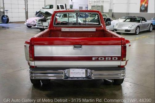 1986 Ford Pickup Truck Base