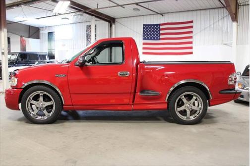2001 Ford F-150 Base 2dr Regular Cab 2WD Flareside SB