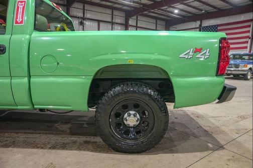 2004 Chevrolet Silverado 1500 Work Truck