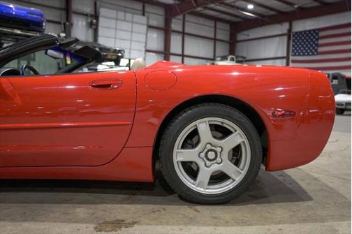 1999 Chevrolet Corvette Base