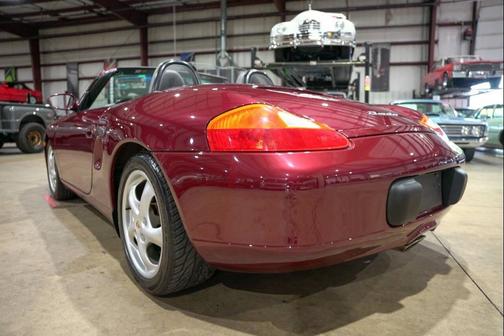 2000 Porsche Boxster Base 2dr Convertible