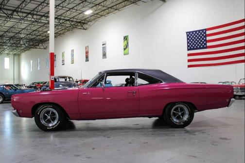 1968 Plymouth Roadrunner 