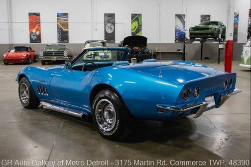 1969 Chevrolet Corvette Base