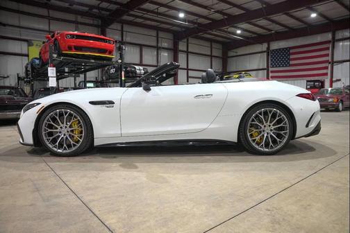 2022 Mercedes-Benz AMG SL 63 Base